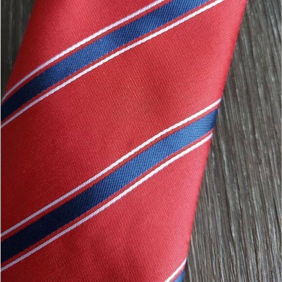 St. Louis Cardinals MLB Baseball Men's Neck Tie - Red, White & Navy - Picture 5 of 6